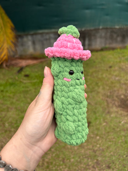 Cornichon chapeau fraise